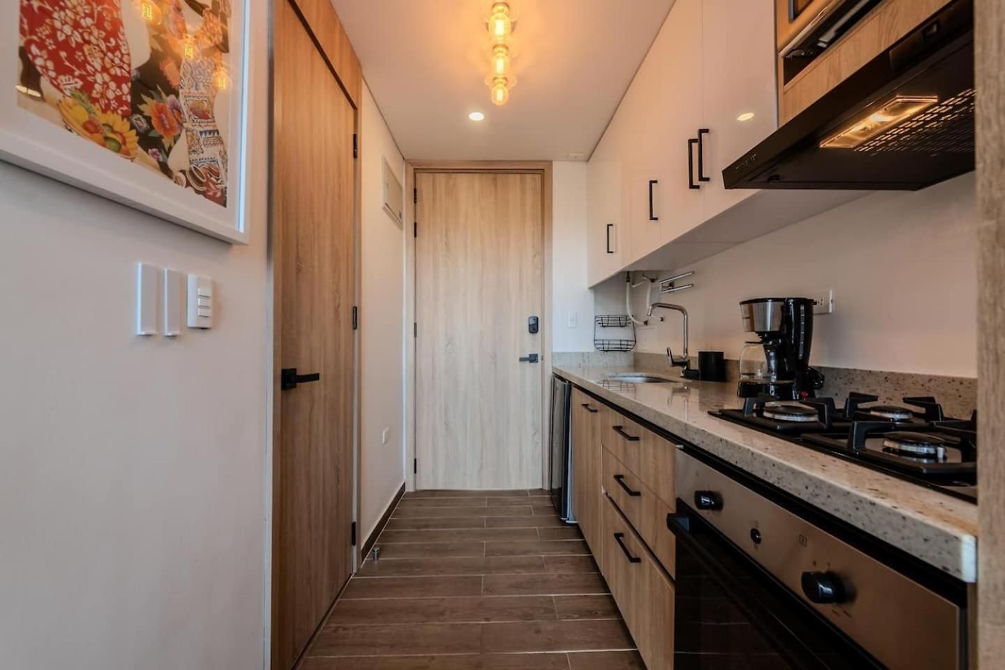 Cozy Loft - Walk To Old & Getsemani *